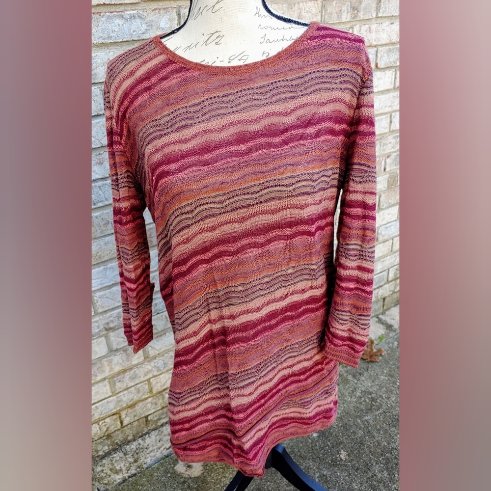 ✨Slimming Style✨Westport Assymetric Hem Multicolor Sweater M